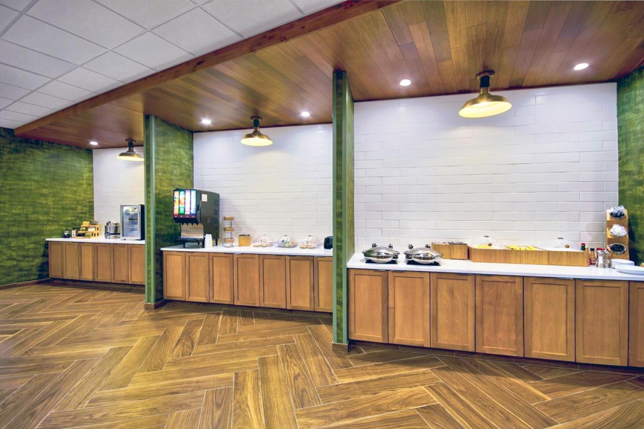 Fairfield By Marriott Inn & Suites Cincinnati North เวสต์เชสเตอร์ ภายนอก รูปภาพ