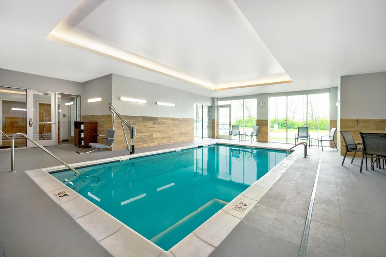 Fairfield By Marriott Inn & Suites Cincinnati North เวสต์เชสเตอร์ ภายนอก รูปภาพ